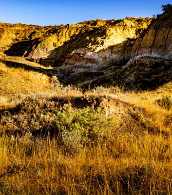A drive through Dinosaur Provincial Park Alberta Canada