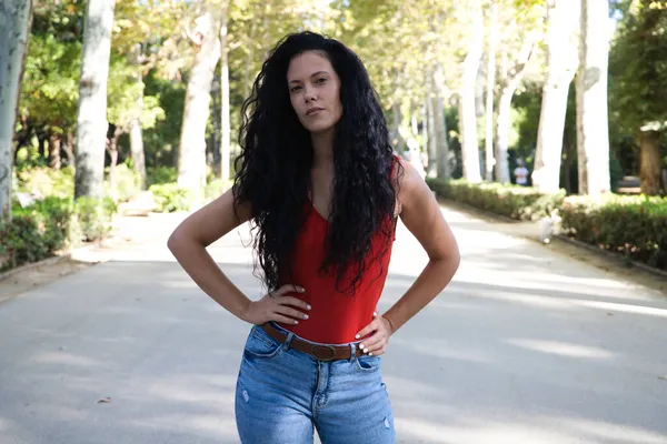 Beautiful Adult Woman Brunette Curly Hair Gypsy Latin Features Road — Stock Photo, Image