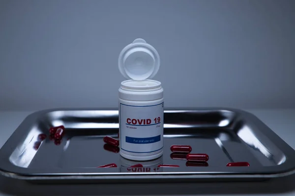 White Bottle Covid Antiviral Pills Opened Pills Out Bottle Steel — Stock Photo, Image