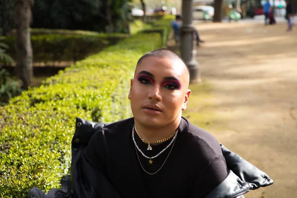 Non Binary Young Person South America Holiday Europe Person Make — Stock fotografie