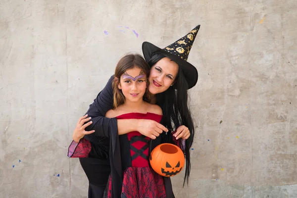 Happy Halloween Cute Young Woman Girl Dressed Witches Grey Background —  Fotos de Stock