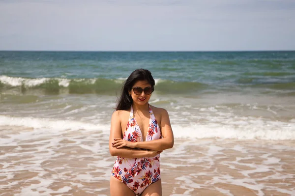 Beautiful Young Latin Woman Walking Shore Beach Posing Photos Beautiful — Stock Fotó