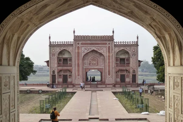 Είσοδος Του Μαυσωλείου Itmad Daula Στην Agra — Φωτογραφία Αρχείου