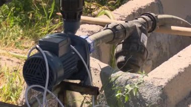 Meyve çiftliğinde damlatma sistemi