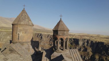 Ermenistan 'daki Saghmosavank, Antik Hıristiyan Kilisesi