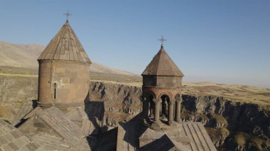 Ermenistan 'daki Saghmosavank, Antik Hıristiyan Kilisesi