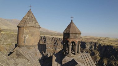 Ermenistan 'daki Saghmosavank, Antik Hıristiyan Kilisesi