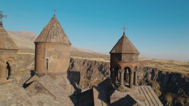 Ermenistan 'daki Saghmosavank, Antik Hıristiyan Kilisesi