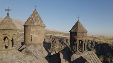 Ermenistan 'daki Saghmosavank, Antik Hıristiyan Kilisesi