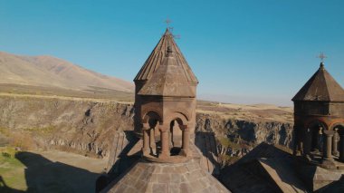 Ermenistan 'daki Saghmosavank, Antik Hıristiyan Kilisesi