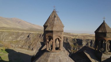 Ermenistan 'daki Saghmosavank, Antik Hıristiyan Kilisesi