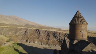 Ermenistan 'daki Saghmosavank, Antik Hıristiyan Kilisesi