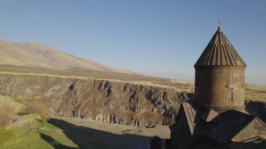 Ermenistan 'daki Saghmosavank, Antik Hıristiyan Kilisesi