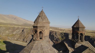 Ermenistan 'daki Saghmosavank, Antik Hıristiyan Kilisesi