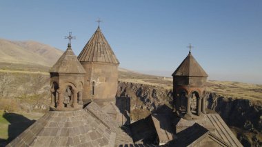 Ermenistan 'daki Saghmosavank, Antik Hıristiyan Kilisesi