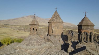 Ermenistan 'daki Saghmosavank, Antik Hıristiyan Kilisesi