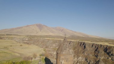 Ermenistan 'daki Saghmosavank, Antik Hıristiyan Kilisesi