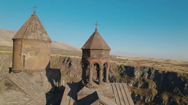 Ermenistan 'daki Saghmosavank, Antik Hıristiyan Kilisesi