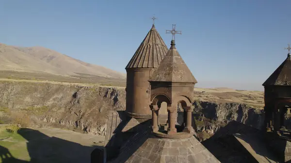 Ermenistan 'daki Saghmosavank, Antik Hıristiyan Kilisesi