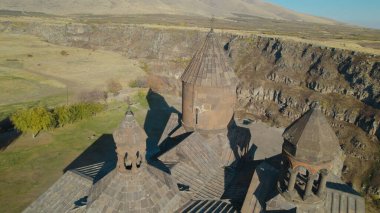 Ermenistan 'daki Saghmosavank, Antik Hıristiyan Kilisesi