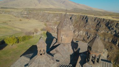 Ermenistan 'daki Saghmosavank, Antik Hıristiyan Kilisesi