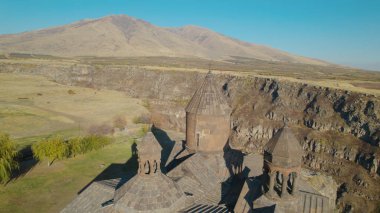 Ermenistan 'daki Saghmosavank, Antik Hıristiyan Kilisesi