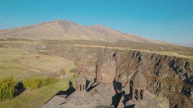 Ermenistan 'daki Saghmosavank, Antik Hıristiyan Kilisesi