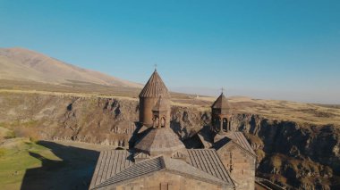 Ermenistan 'daki Saghmosavank, Antik Hıristiyan Kilisesi