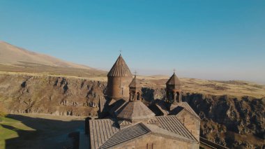 Ermenistan 'daki Saghmosavank, Antik Hıristiyan Kilisesi