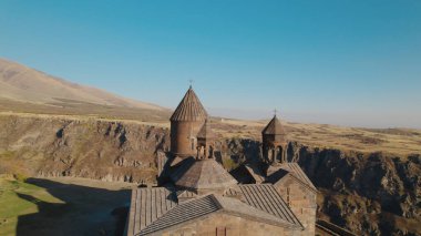 Ermenistan 'daki Saghmosavank, Antik Hıristiyan Kilisesi