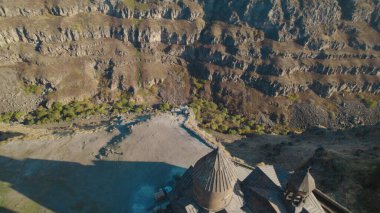 Ermenistan 'daki Saghmosavank, Antik Hıristiyan Kilisesi