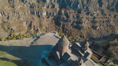 Ermenistan 'daki Saghmosavank, Antik Hıristiyan Kilisesi