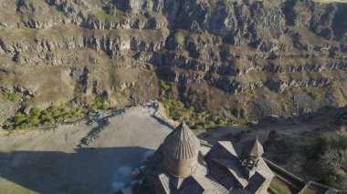 Ermenistan 'daki Saghmosavank, Antik Hıristiyan Kilisesi