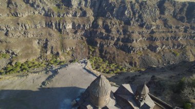 Ermenistan 'daki Saghmosavank, Antik Hıristiyan Kilisesi