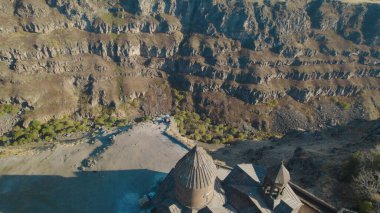 Ermenistan 'daki Saghmosavank, Antik Hıristiyan Kilisesi