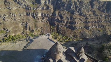 Ermenistan 'daki Saghmosavank, Antik Hıristiyan Kilisesi