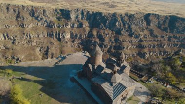 Ermenistan 'daki Saghmosavank, Antik Hıristiyan Kilisesi