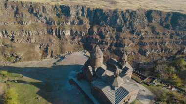 Ermenistan 'daki Saghmosavank, Antik Hıristiyan Kilisesi