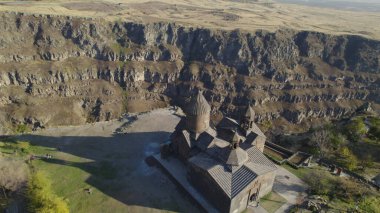 Ermenistan 'daki Saghmosavank, Antik Hıristiyan Kilisesi