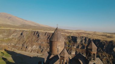 Ermenistan 'daki Saghmosavank, Antik Hıristiyan Kilisesi