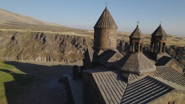 Ermenistan 'daki Saghmosavank, Antik Hıristiyan Kilisesi