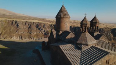 Ermenistan 'daki Saghmosavank, Antik Hıristiyan Kilisesi