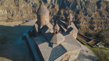 Ermenistan 'daki Saghmosavank, Antik Hıristiyan Kilisesi