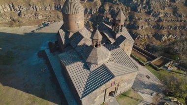 Ermenistan 'daki Saghmosavank, Antik Hıristiyan Kilisesi