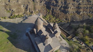 Ermenistan 'daki Saghmosavank, Antik Hıristiyan Kilisesi