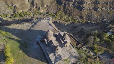 Ermenistan 'daki Saghmosavank, Antik Hıristiyan Kilisesi