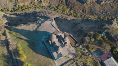 Ermenistan 'daki Saghmosavank, Antik Hıristiyan Kilisesi