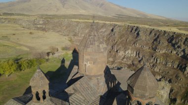 Ermenistan 'daki Saghmosavank, Antik Hıristiyan Kilisesi