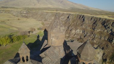 Ermenistan 'daki Saghmosavank, Antik Hıristiyan Kilisesi