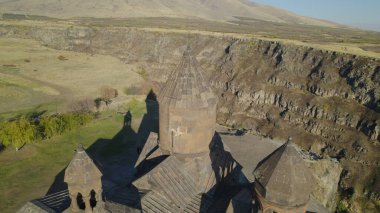 Ermenistan 'daki Saghmosavank, Antik Hıristiyan Kilisesi